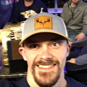 Meet your Posher, Dakota